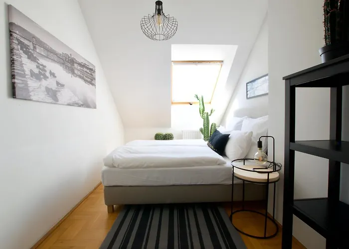 Premium By Hi5 - Gozsdu Apartmán *